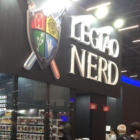 Caio Komatsu, sócio da Legião Nerd, estima ter vendido metade de seus estoques de Funkos: “Cada vez mais eles estão expandindo os temas, então está virando uma coisa até para quem não coleciona." - Beatriz Amendola/UOL - Beatriz Amendola/UOL