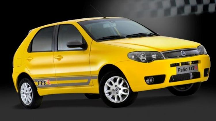 Ряд автомобилей Fiat Palio