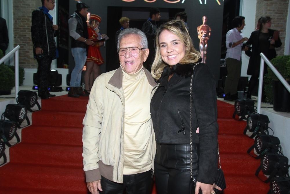 Carlos Alberto da Nóbrega e a médica Renata Domingues - Amauri Nehn/Brazil News