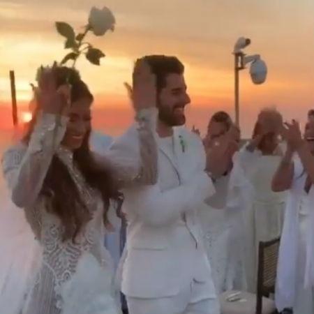 Alok e Romana estão juntos desde 2014; eles se casaram na manhã desta terça (15) no morro do Corcovado, no Rio - Reprodução/Instagram - Reprodução/Instagram