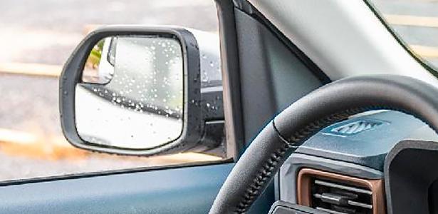 Nova lei do retrovisor já está valendo: veja o que muda para os motoristas