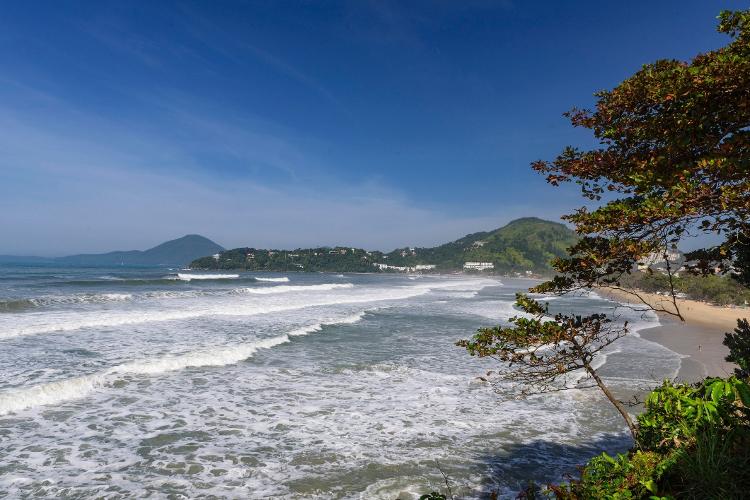 Praia de Toninhas, em Ubatuba, litoral norte de São Paulo - Getty Images/iStockphoto - Getty Images/iStockphoto