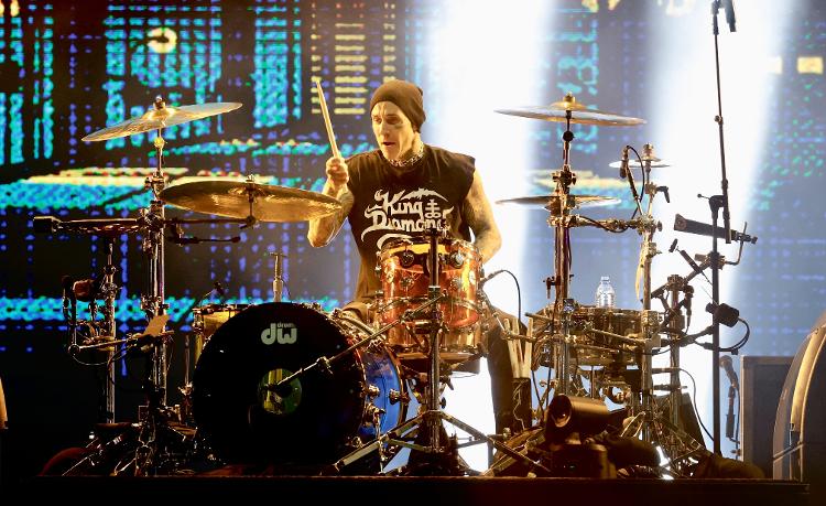 Travis Barker, do Blink-182, no Lollapalooza Brasil 2024