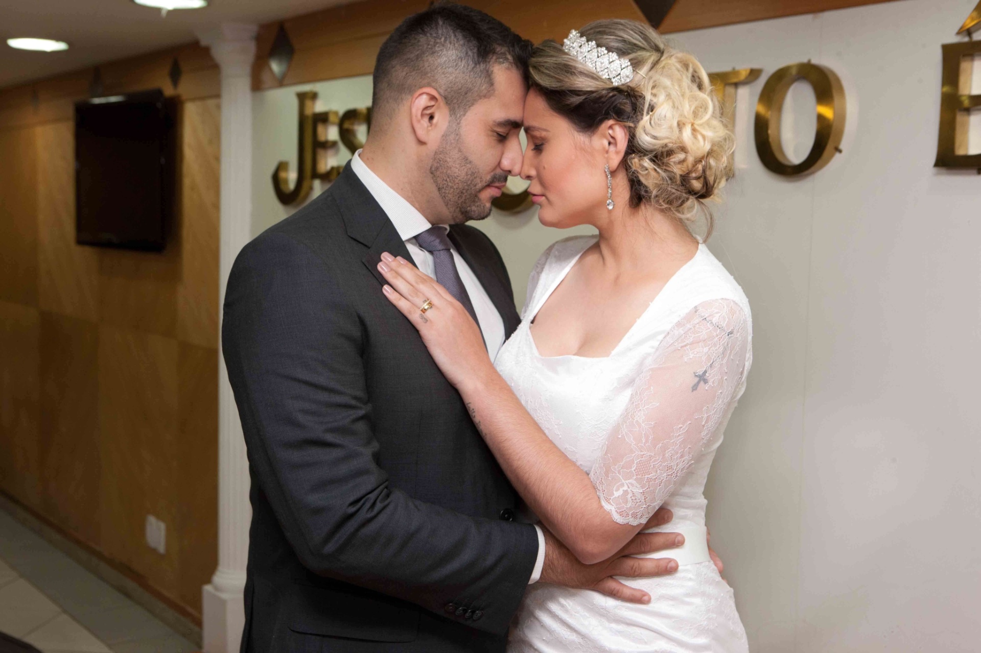 Andressa Urach se casou com Tiago Costa na manhã desta segunda-feira - Cláudio Cauduro/Divulgação/Agência Fio Condutor