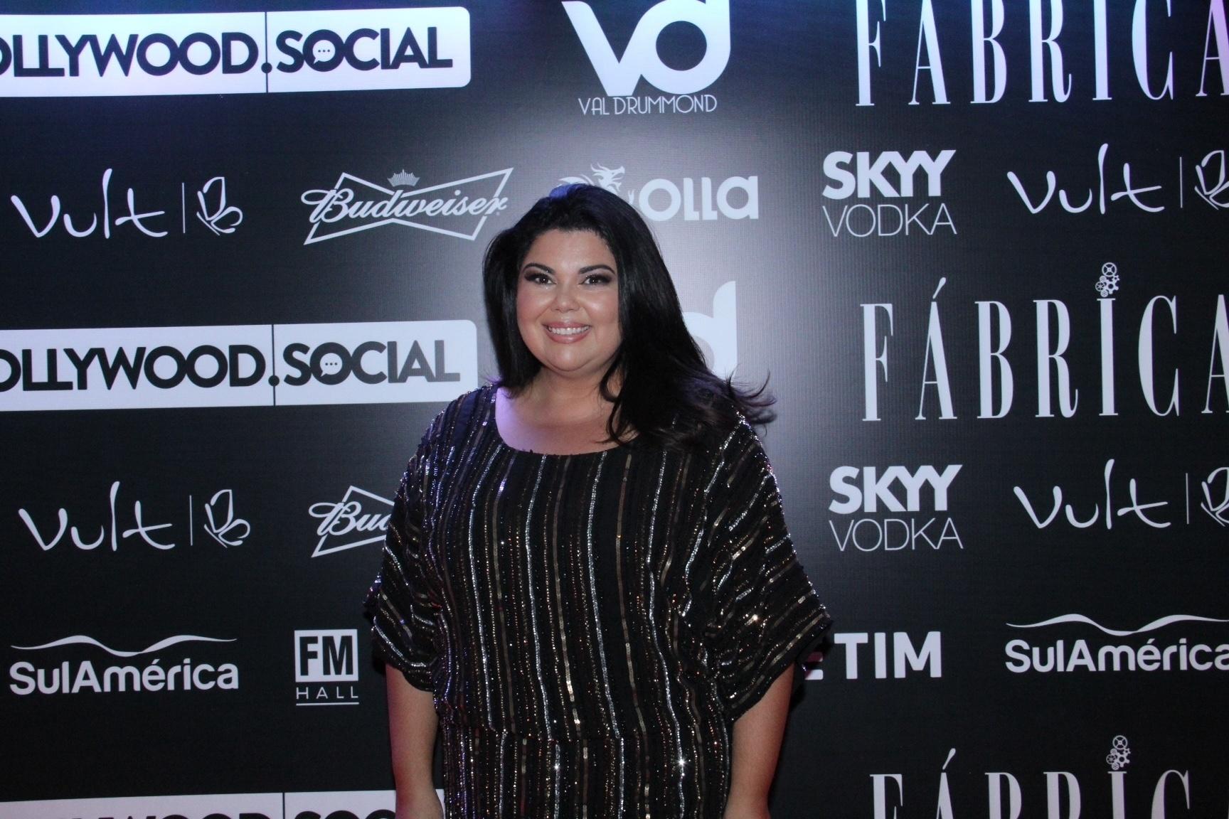 Justin Bieber deu bolo em famosos e não foi no afterparty de uma marca de roupas. A atriz Fabiana Karla participa de after party de show de Justin Bieber em casa noturna no Rio de Janeiro - Wallace Barbosa/AgNews