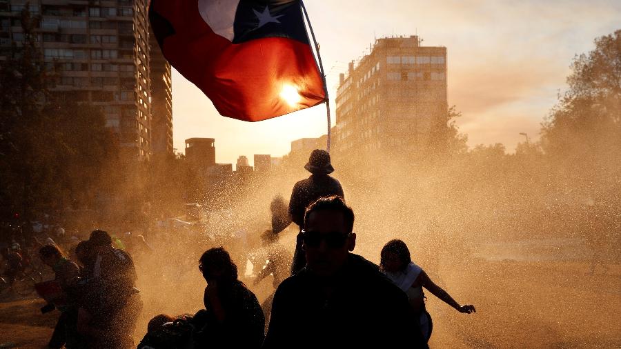 Manifestação no Chile - Jorge Silva/Reuters