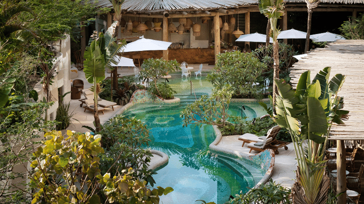 Uma das piscinas do Rosewood São Paulo