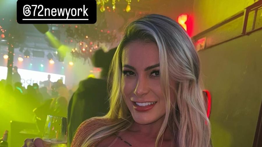 Andressa Urach entra em aplicativo de relacionamento