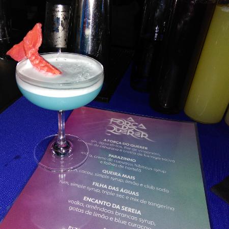 Drink servido na festa da novela "A Força do Querer" - Marcela Ribeiro/UOL - Marcela Ribeiro/UOL