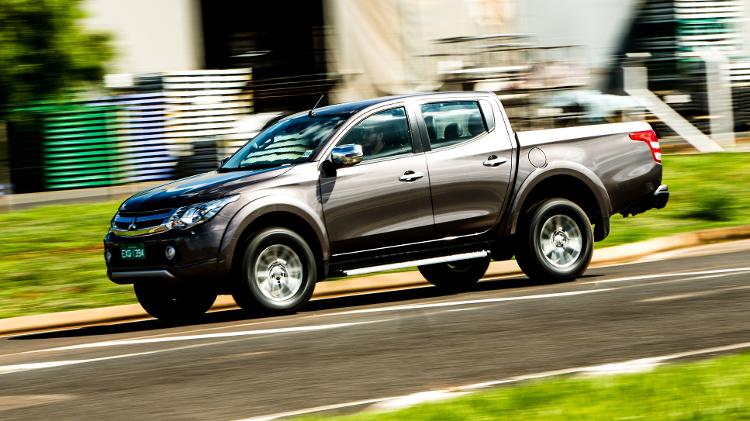 Mitsubishi L200 Triton Sport HPE-S - Divulgação - Divulgação