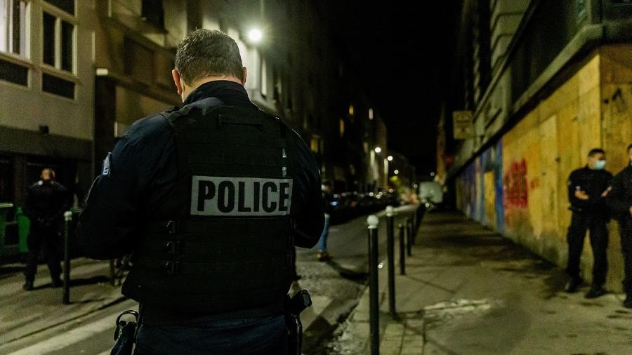Polícia francesa aplicou multas de cerca de R$ 900 por pessoa  - Reprodução Twitter