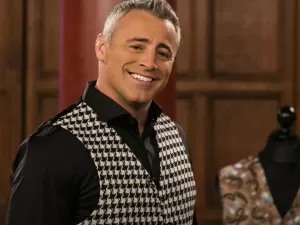 Matt LeBlanc 'se aposentou em silêncio' após morte de Perry, diz jornal