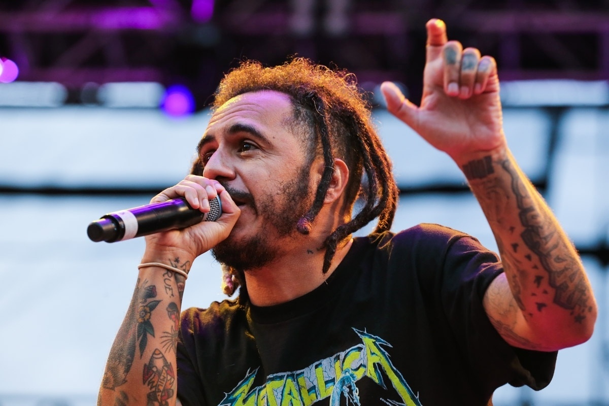 16.jan.2016 - Marcelo D2 se apresenta no primeiro dia do Festival de Verão de SP, que inaugura o espaço Urban Stage na zona norte de São Paulo - Manuela Scarpa/Brazil News