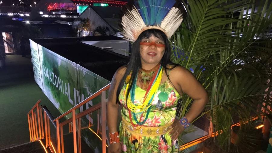 A indígena Sonia Bone Guajajara nos bastidores do Rock in Rio 2017 - Felipe Branco Cruz/UOL