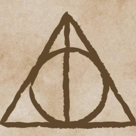 Símbolo é parte do livro 'Harry Potter e as Relíquias da Morte' - BBC - BBC
