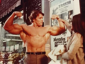 3 melhores exercícios para definir peitorais, segundo Arnold Schwarzenegger