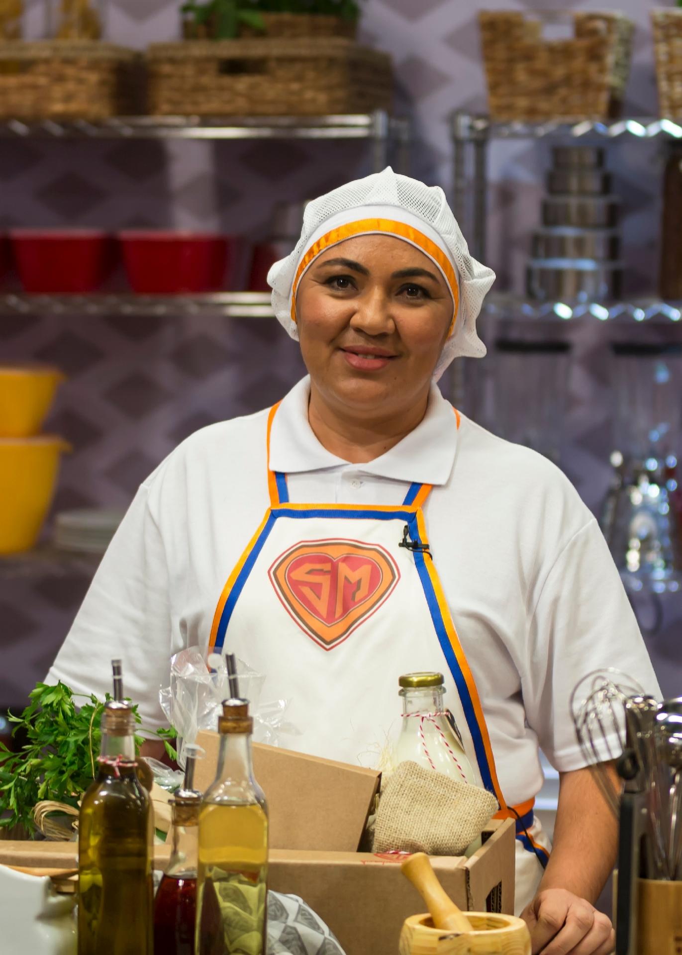 Gilda Rosangela Cordeiro de Souza, 39 anos, merendeira da Escola Juazeiro, em Tacaratu (PE) - Carlos Henrique Santos/Eye Photo Estudio