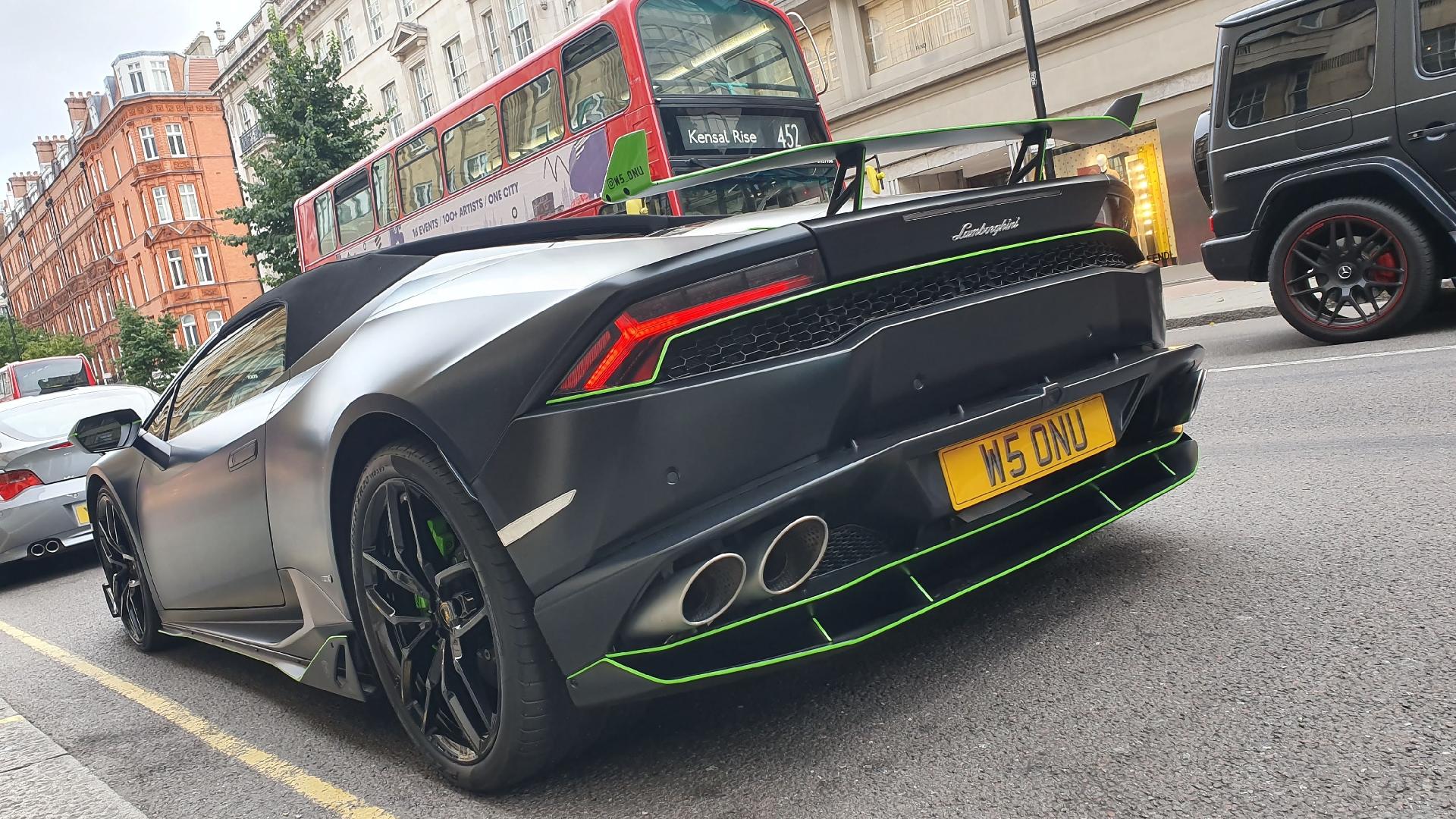 Ferrari Lamborghini E Mais Por Que Londres E A Capital Dos