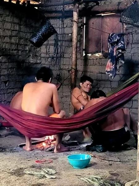 Atuação ilegal de garimpeiros brasileiros nos territórios yanomamis na Venezuela tem levado violência e crise sanitária aos indígenas.  - Grupo de Investigaciones sobre la Amazonía.