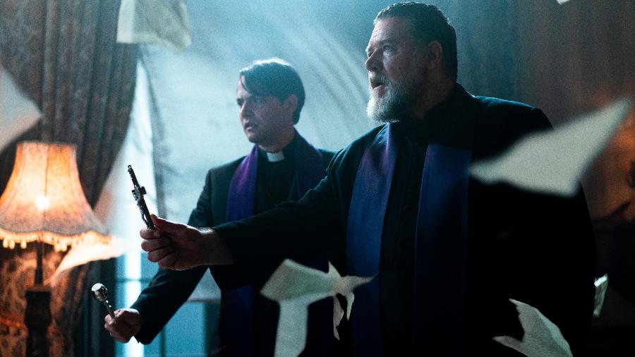Russell Crowe como Gabriele Amorth no filme "O Exorcista do Papa" - Jonathan Hession/Sony Pictures