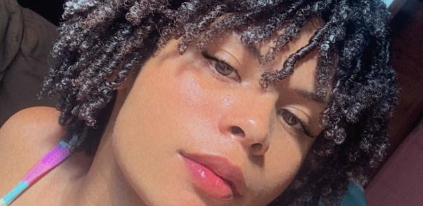 Emily Santos de Lima busca trabalho CLT há três meses