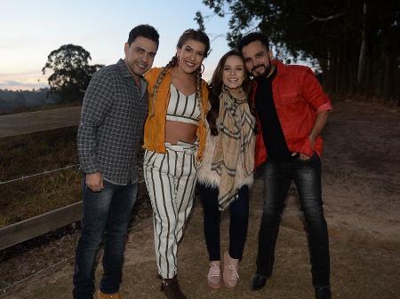 Zezé Di Camargo & Luciano grava clipe com Larissa Manoela e Lorena Improta - Francisco Cepeda/AGNews