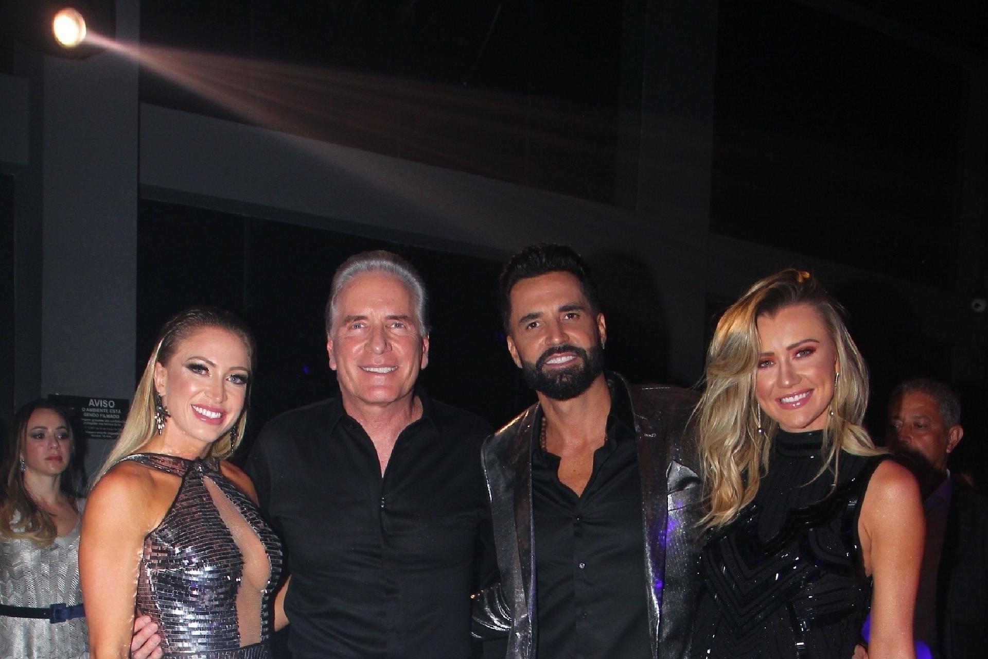 Roberto Justus e sua mulher, Ana Paula Seibert, foram à festa de Latino - Marcello Sá Barreto/Brazil News