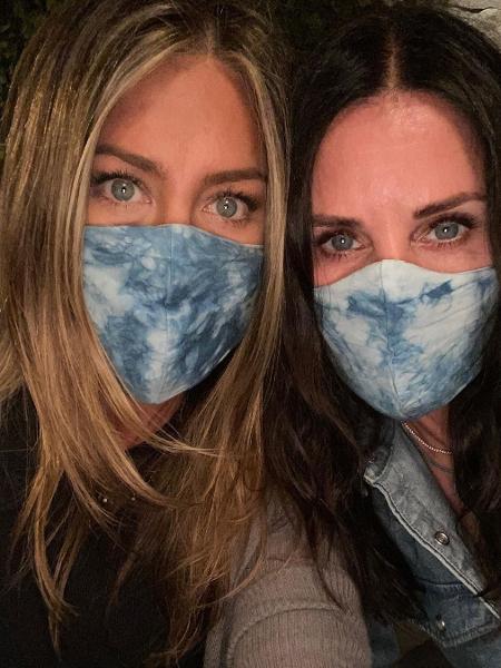 Jennifer Aniston e Courtney Cox na luta contra o coronavírus - Reprodução/Instagram