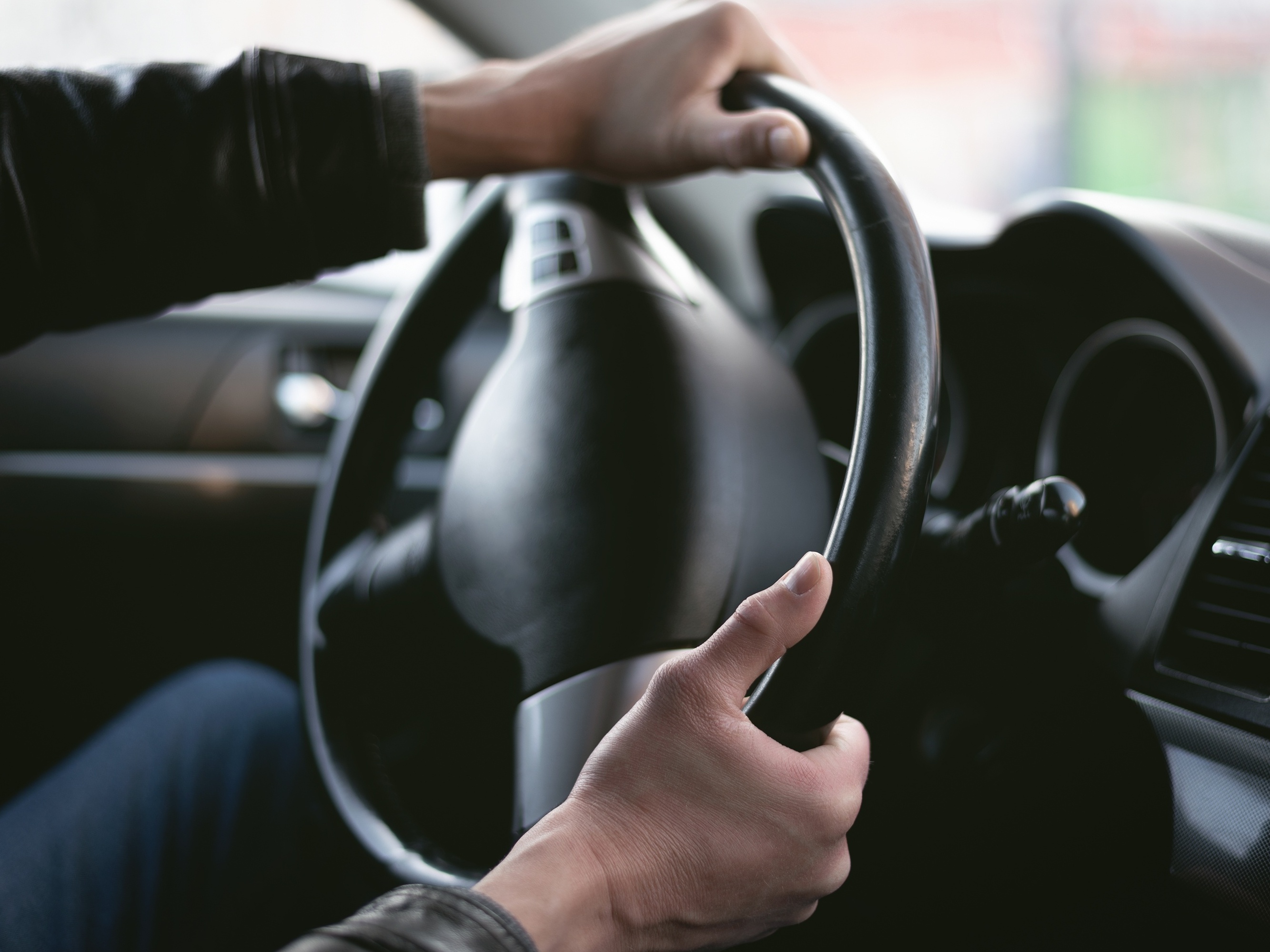 Micos ao volante: estes 5 hábitos provam que você é um mau motorista