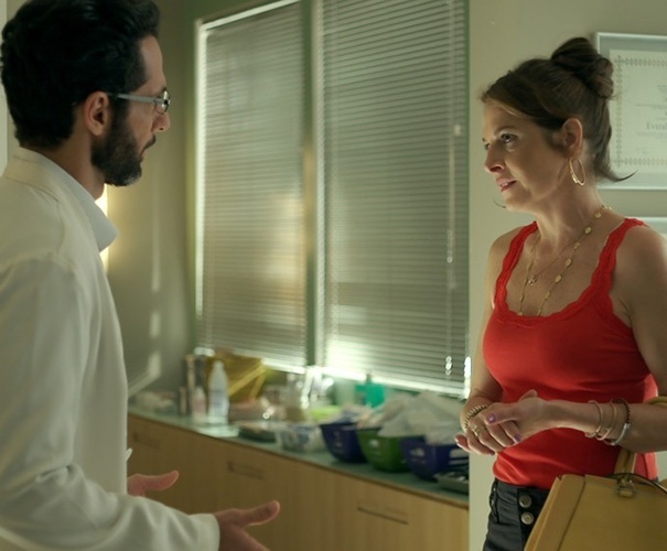 Carolina de "Verdades Secretas" - Reprodução/Gshow