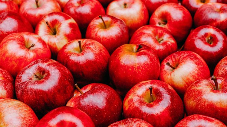Você sabia? A maçã é um dos alimentos que aliviam a gastrite