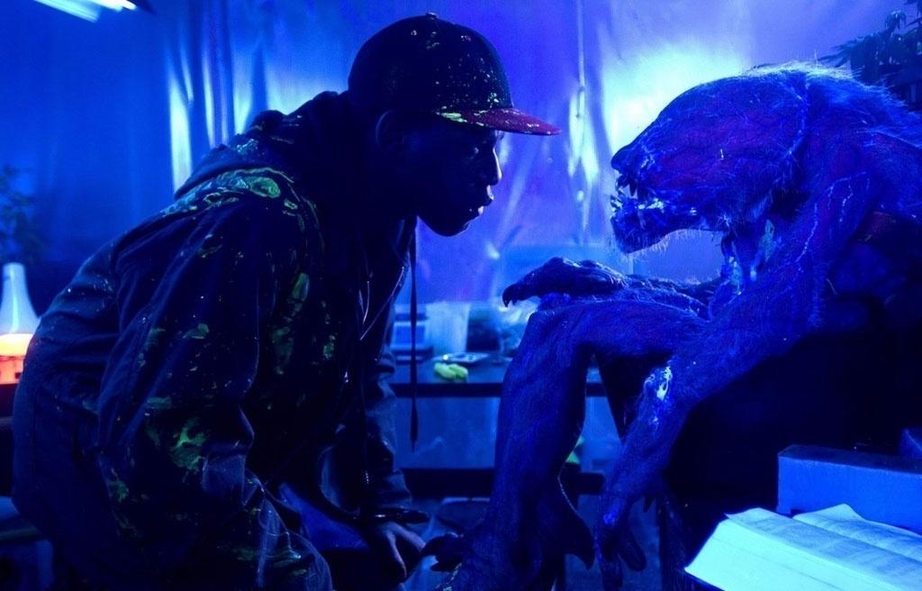 Cena de "Ataque ao Prédio" (2011) - Divulgação