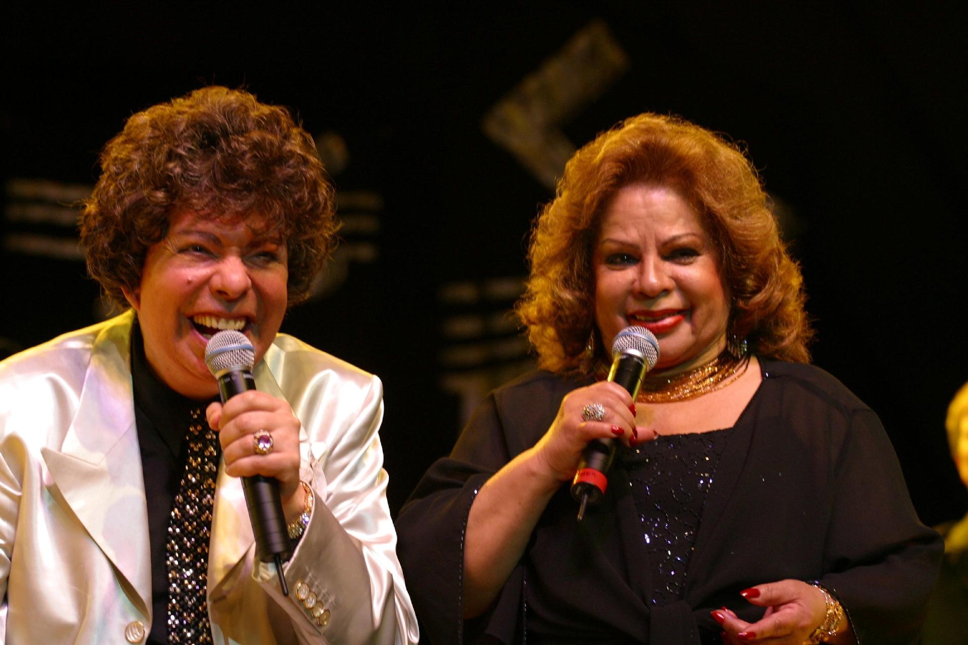 Cauby Peixoto e Ângela Maria na Concha Acústica do Teatro Castro Alves, em Salvador em 2005 - Elói Corrêa/Ag.A TARDE