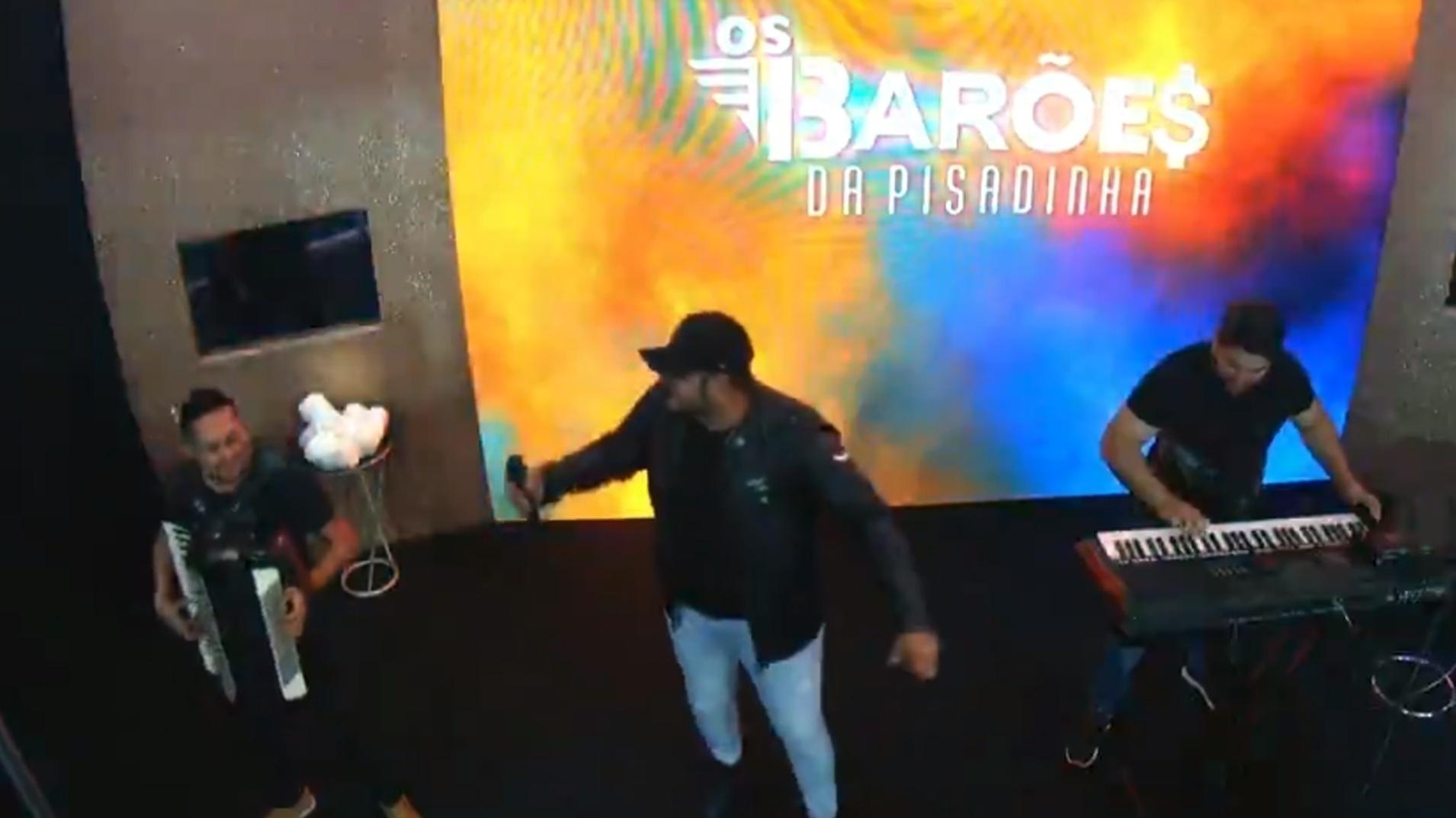 BBB 21: Barões da Pisadinha animam festa na casa do BBB - Reprodução/Globoplay