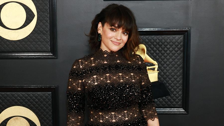 Norah Jones vai cantar no Brasil em maio de 2025