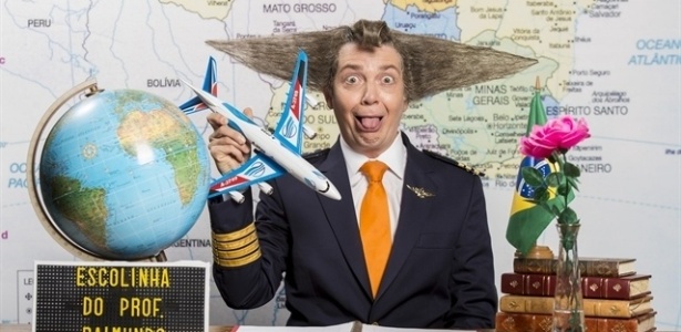 Kiko Mascarenhas assume o papel de Galeão Cumbica, que foi vivido por Rony Cócegas. Piloto, vidrado por aviação e aeroporto, ele tem os cabelos que imitam asas de avião - João Miguel Júnior/TV Globo - João Miguel Júnior/TV Globo