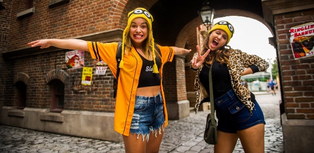 Amanda de Godoi e Laryssa Ayres nos bastidores de gravações de "Malhação" - João Miguel Júnior/Divulgação/TV Globo - João Miguel Júnior/Divulgação/TV Globo