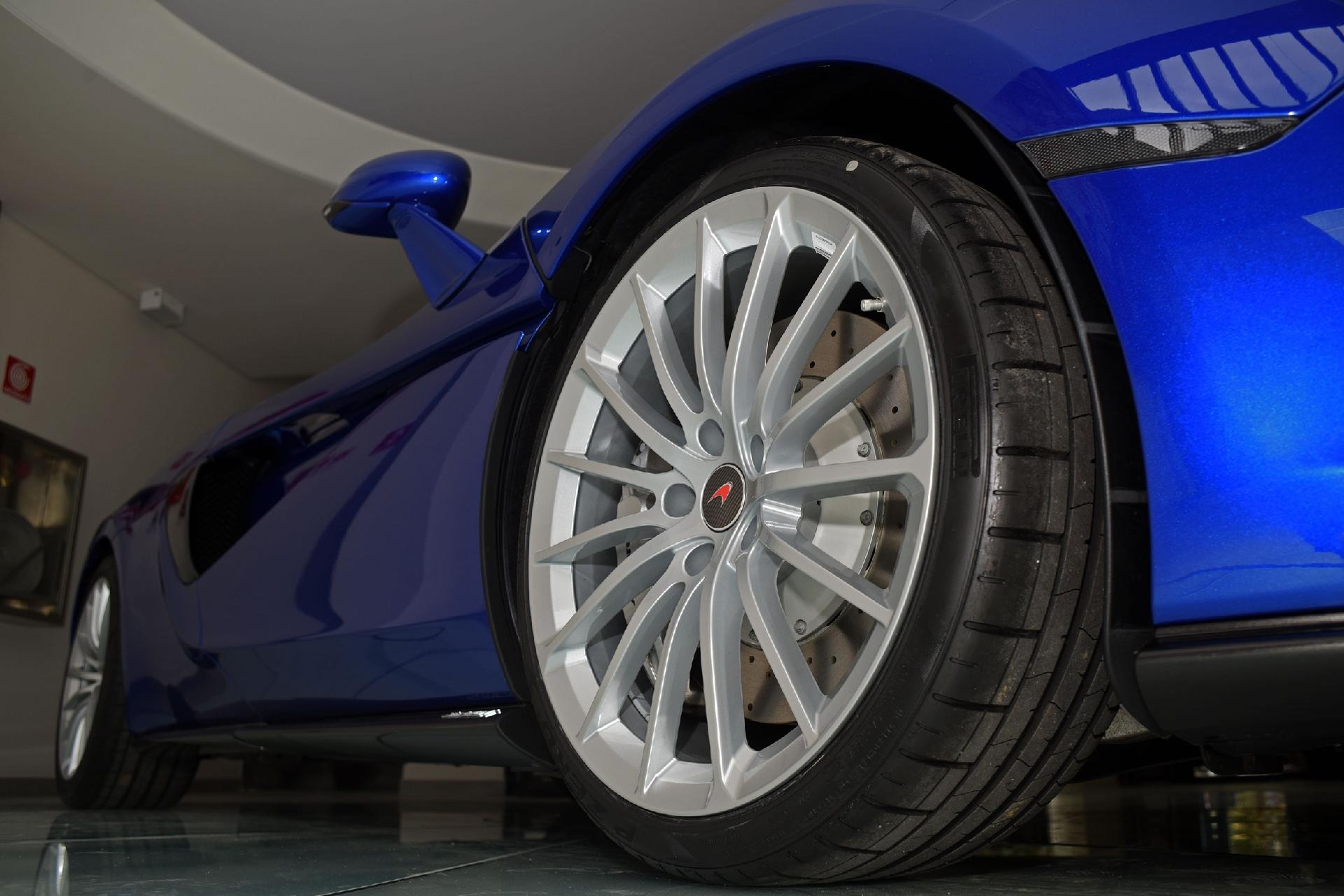 McLaren 570GT - Murilo Góes/UOL