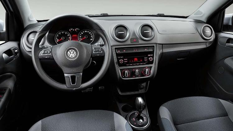 VW também apostou no câmbio automatizado, que equipou modelos como o Gol - Divulgação