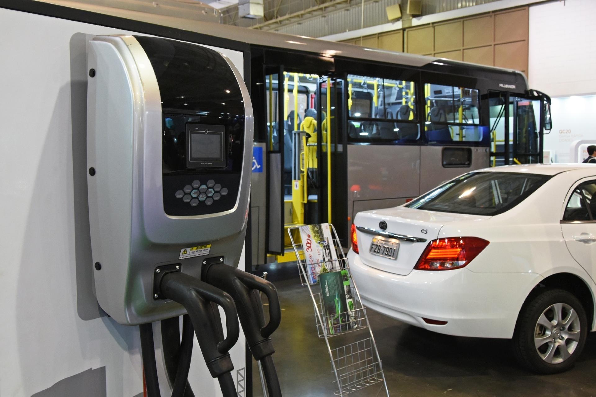 Carregador BYD - Murilo Góes/UOL