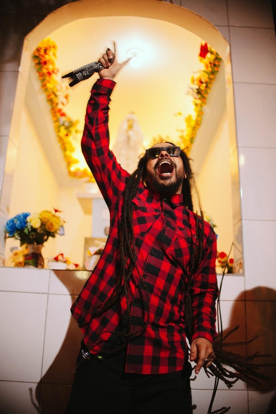 Em novembro, Falcão solta seu primeiro single sem O Rappa - Rodolfo Magalhães