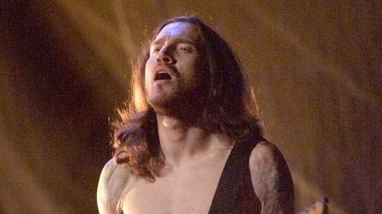 John Frusciante em show com os Red Hot Chili Peppers em São Paulo, em 2010