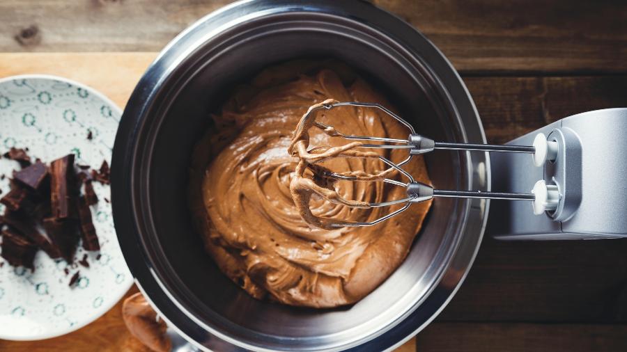 Para fazer bolos, pães e todo tipo de massa: qual o melhor modelo de batedeira para as suas receitas? - Getty Images/iStockphoto