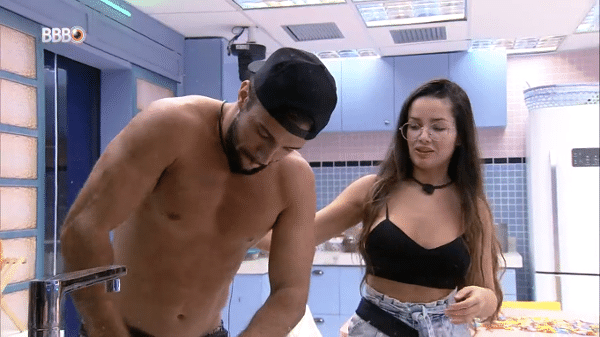 BBB 21: Juliette tenta convencer Arthur a descolorir cabelo - Reprodução/Globoplay