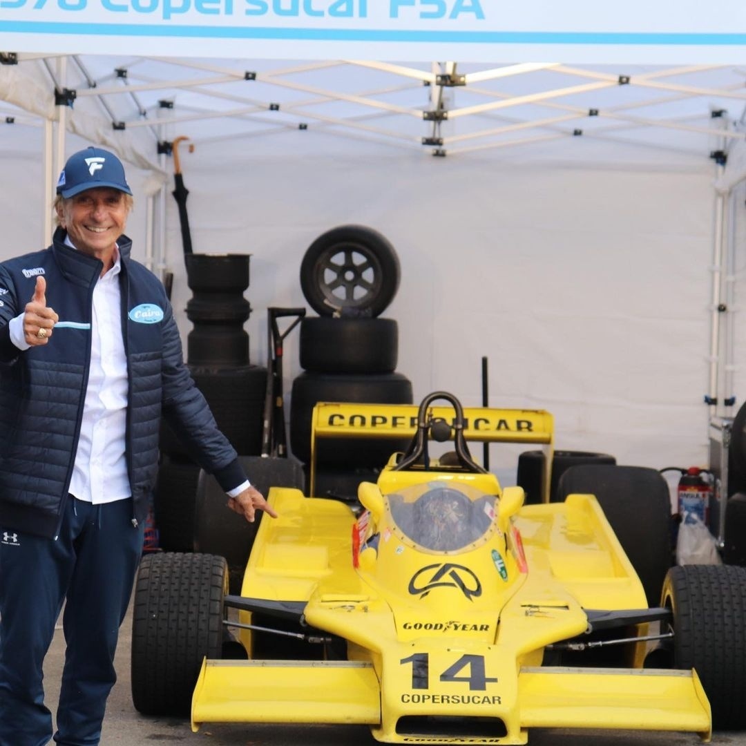 Coleção de Emerson Fittipaldi com carros de corrida e avião será leiloada