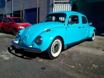 VW Fusca Duas Caras: carro especial faz motorista sempre andar para frente