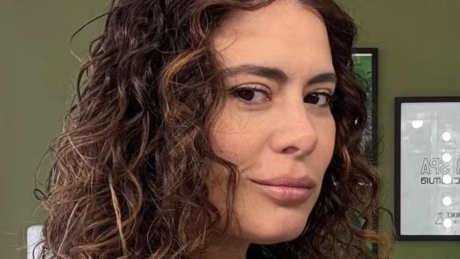 Michelle Loreto exibiu o cabelo ao natural nas redes sociais - Reprodução/Instagram