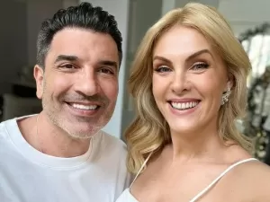 Ana Hickmann celebra 1 ano de beijo com Edu Guedes: 'Me devolveu a alegria'