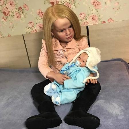 Boneca de Rafinha Justus, que Roberto Justus encomendou para a filha de aniversário - Arquivo Pessoal - Arquivo Pessoal