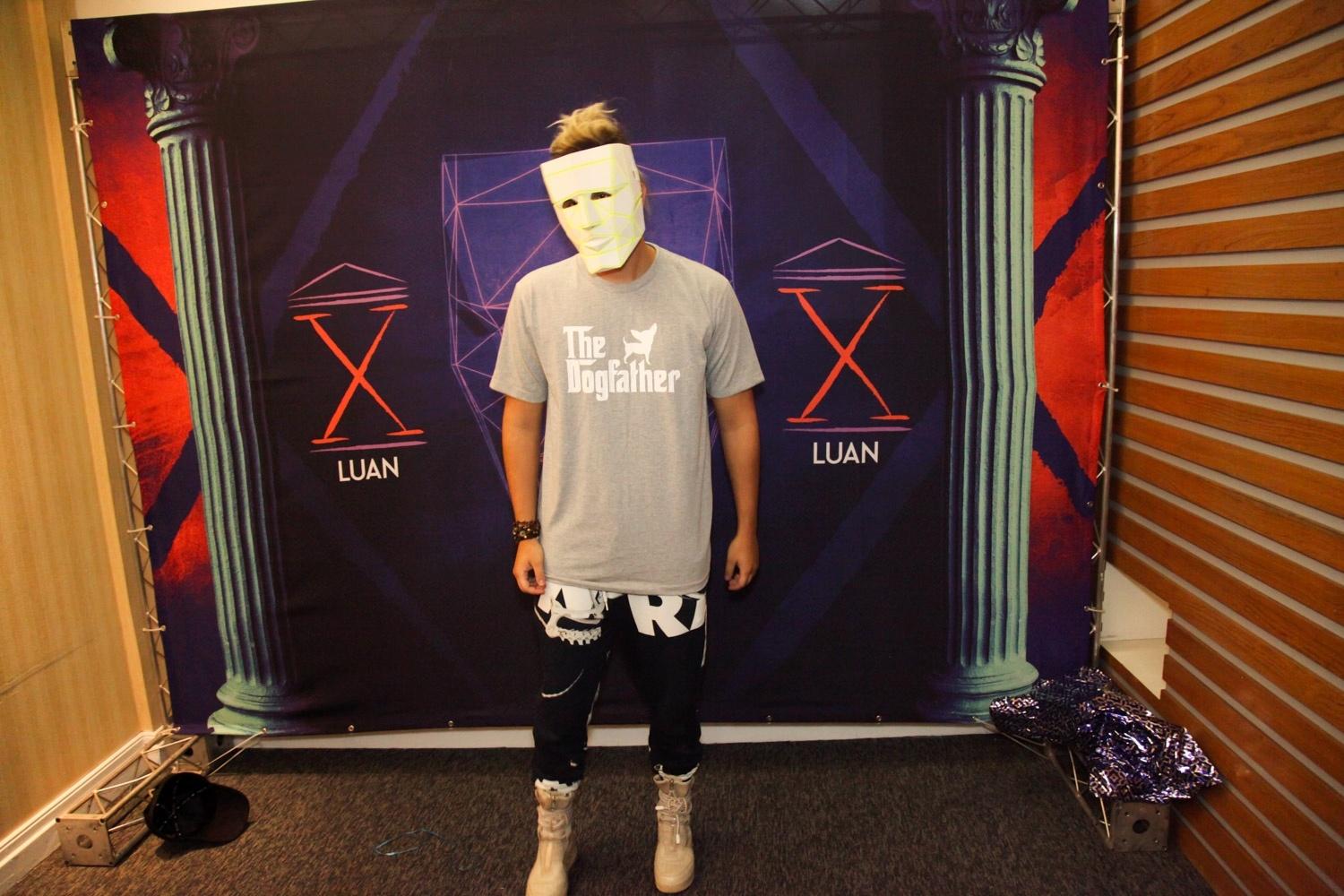 Luan Santana estreia turnê "X" em São Paulo - Marcos Ribas/Brazil News